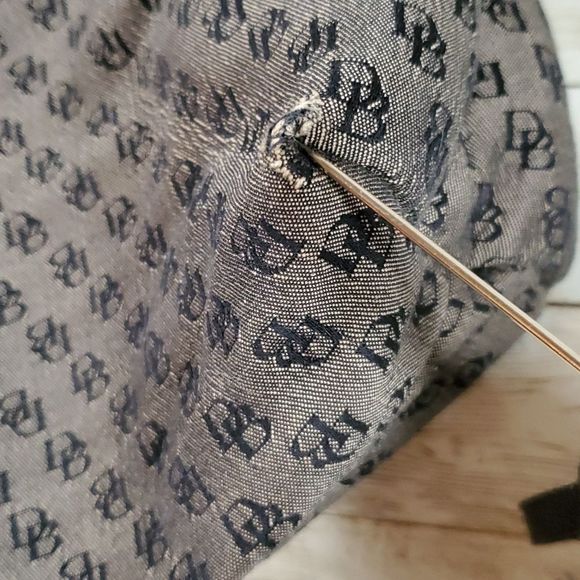 Dooney & Bourke Signature Logo Initial Grey Black Cloth Purse Leather Strap - Picture 6 of 16